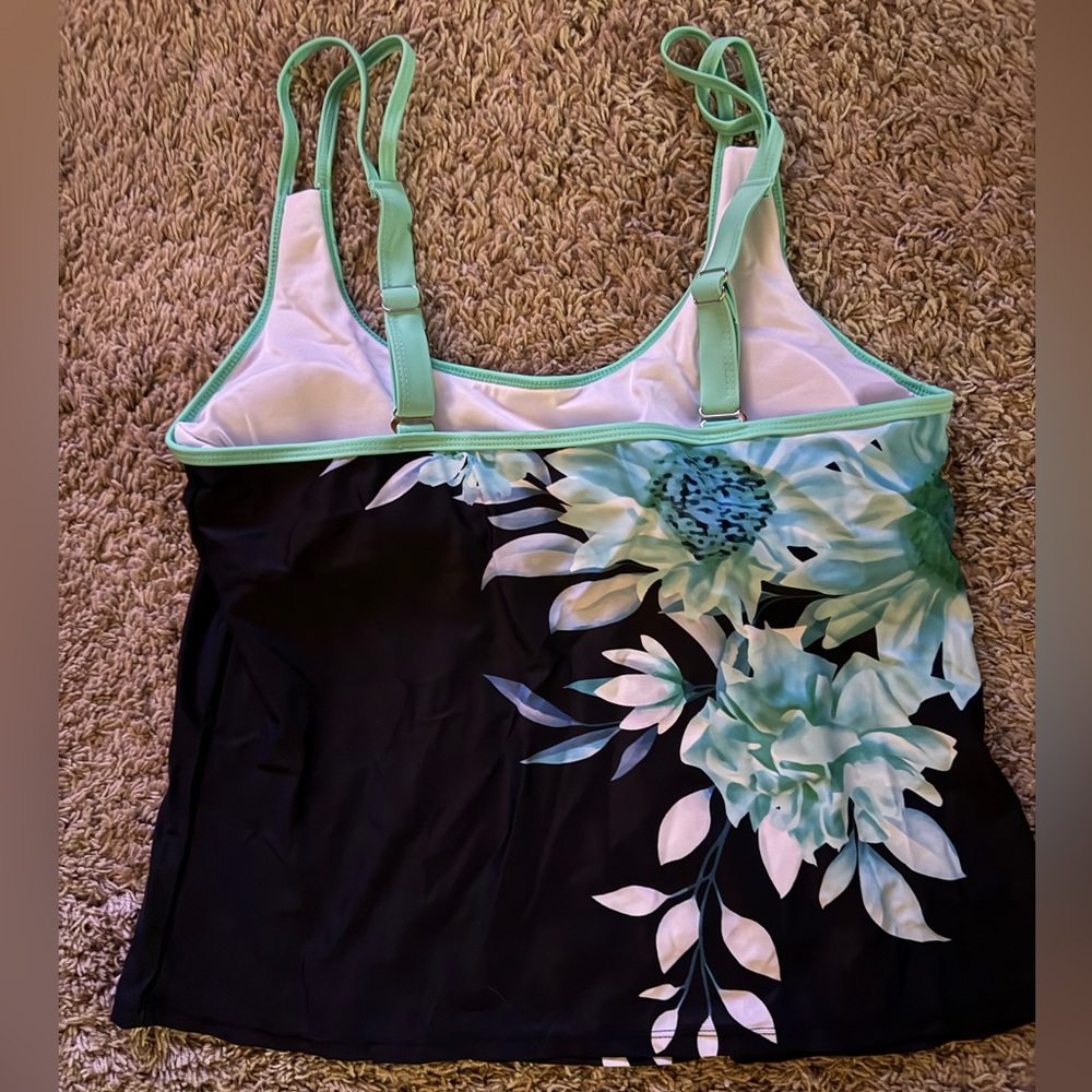 Women’s Black & Aqua Floral Tankini Swim Top and Shorts Size XL - Picture 5 of 6